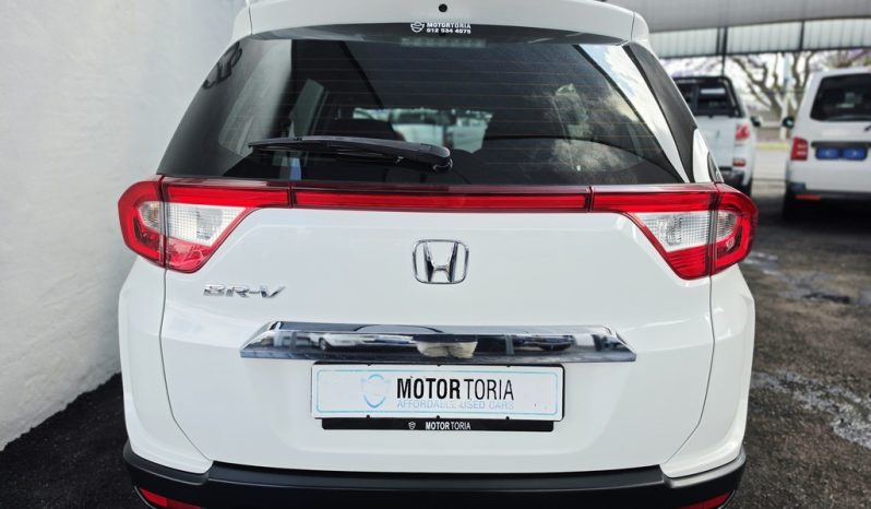 
								Honda Br-V 1.5 Comfort full									