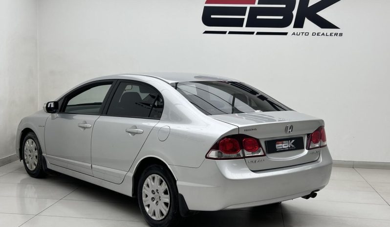 
								Honda Civic 1.8 I-Vtec Lxi 4-Door At full									