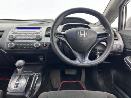 
										Honda Civic 1.8 I-Vtec Lxi 4-Door At full									