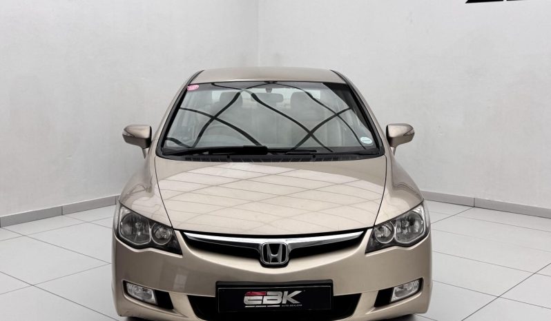 
								Honda Civic 1.8 I-Vtec Vxi 4-Door At full									