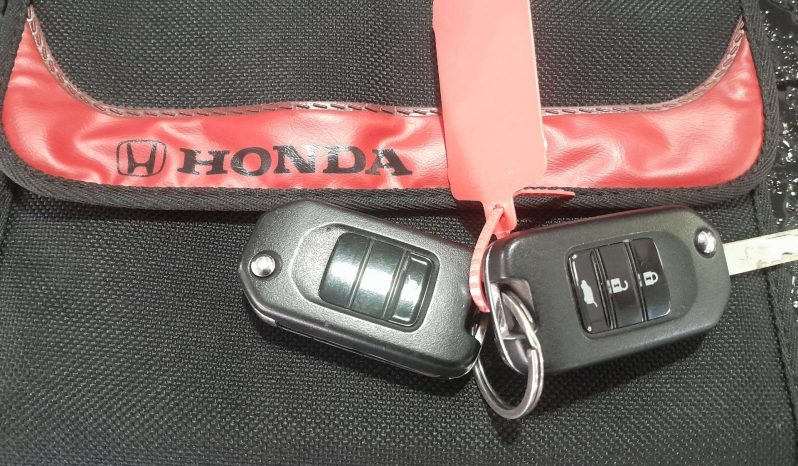 
								HONDA HR-V HR-V 1.5 COMFORT CVT full									