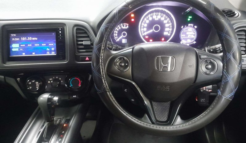 
								HONDA HR-V HR-V 1.5 COMFORT CVT full									