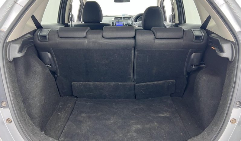 
								Honda Wr-V 1.2 Comfort full									