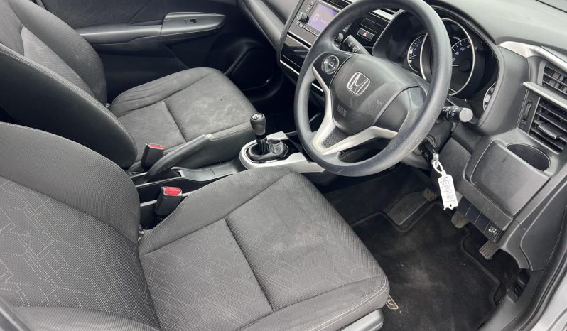 
								Honda Wr-V 1.2 Comfort full									