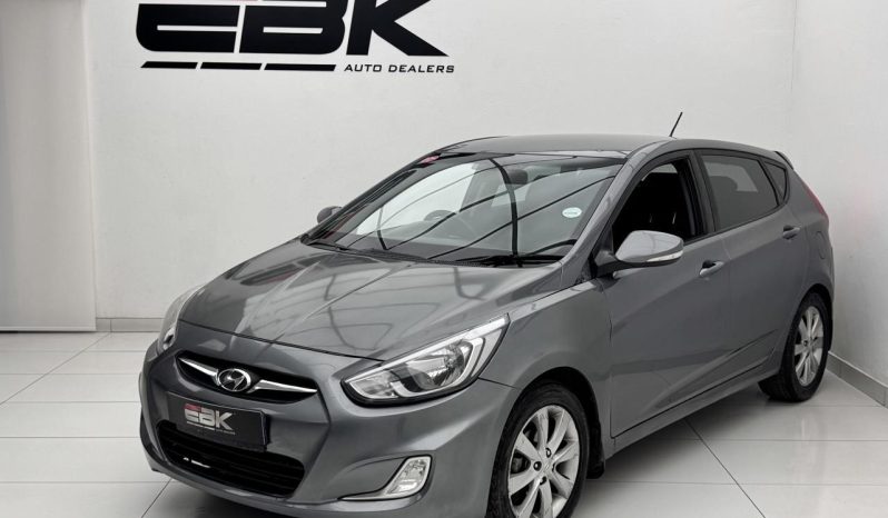 
								Hyundai Accent Hatch 1.6 Fluid full									