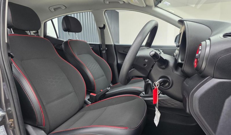 
								Hyundai Grand I10 1.0 Premium full									