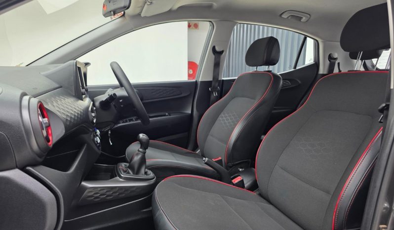 
								Hyundai Grand I10 1.0 Premium full									