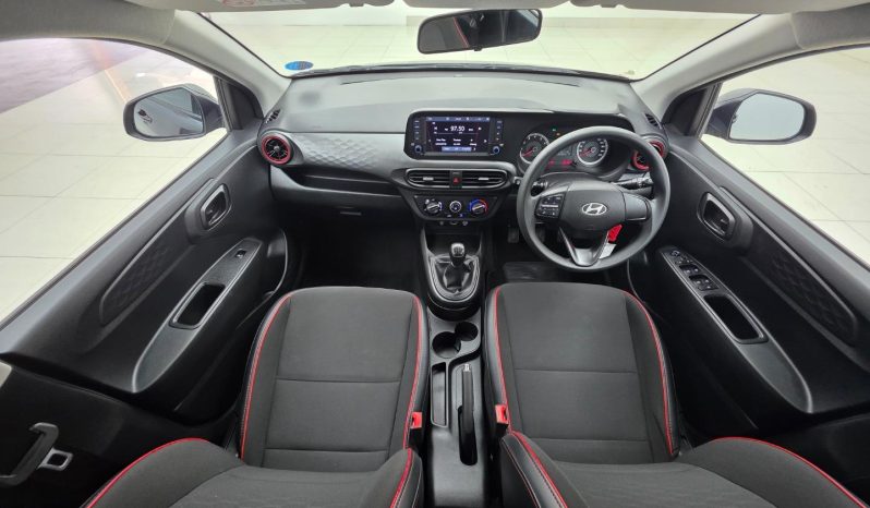 
								Hyundai Grand I10 1.0 Premium full									