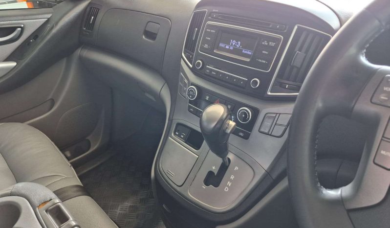 
								Hyundai H-1/STARIA H-1 2.5 CRDI A/T/ 2.5 ELITE A/T full									