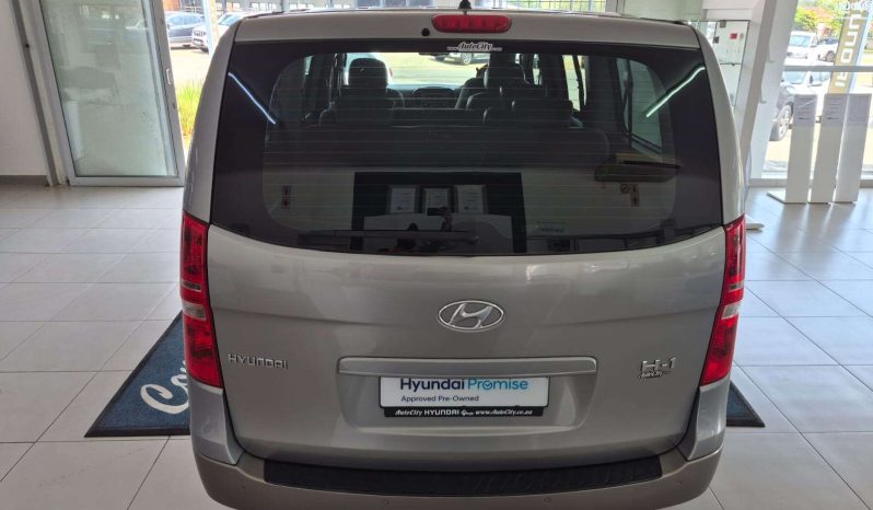 
								Hyundai H-1/STARIA H-1 2.5 CRDI A/T/ 2.5 ELITE A/T full									