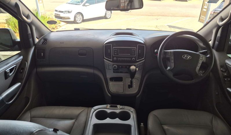 
								Hyundai H-1/STARIA H-1 2.5 CRDI A/T/ 2.5 ELITE A/T full									