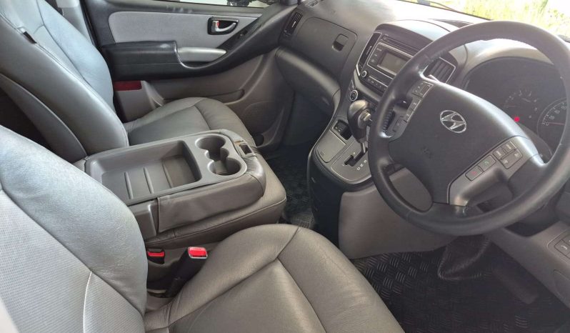 
								Hyundai H-1/STARIA H-1 2.5 CRDI A/T/ 2.5 ELITE A/T full									
