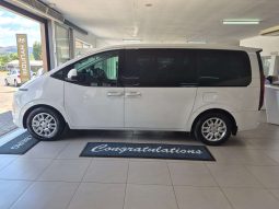 Hyundai H-1/STARIA STARIA 2.2D EXECUTIVE A/T