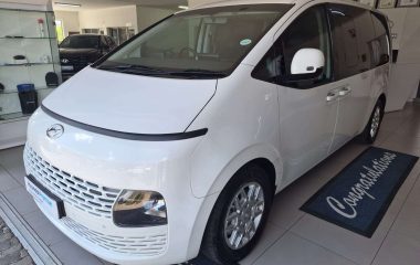 Hyundai H-1/STARIA STARIA 2.2D EXECUTIVE A/T