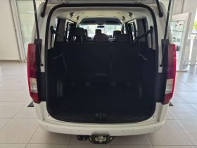 Hyundai H-1/STARIA STARIA 2.2D EXECUTIVE A/T
