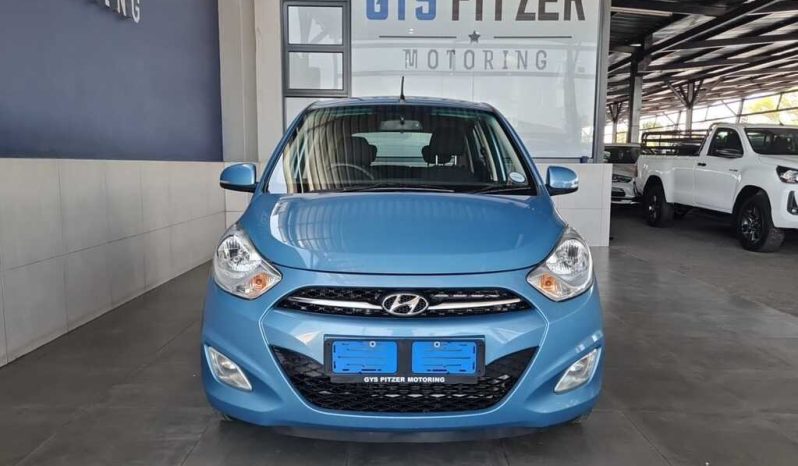 
								Hyundai I10 1.1 Motion full									
