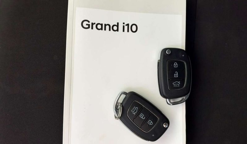 
								Hyundai i10 / i20 / i30 GRAND i10 1.0 MOTION/PREMIUM full									