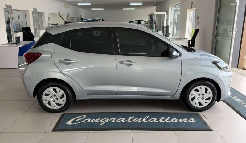 
								Hyundai i10 / i20 / i30 GRAND i10 1.0 MOTION/PREMIUM full									