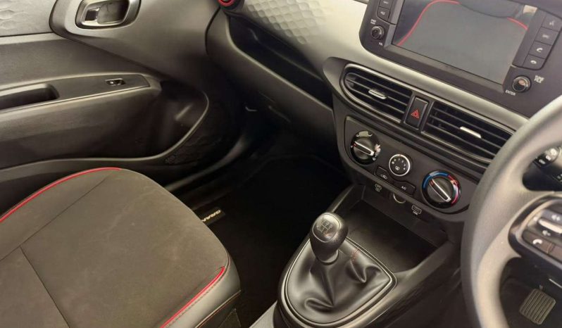 
								Hyundai i10 / i20 / i30 GRAND i10 1.0 MOTION/PREMIUM full									