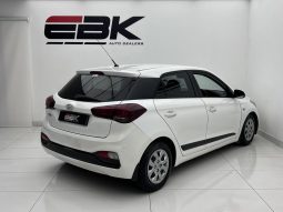 
										Hyundai I20 1.2 Motion full									