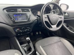 
										Hyundai I20 1.2 Motion full									