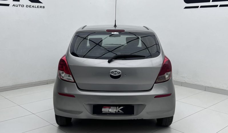 
								Hyundai I20 1.2 Motion full									