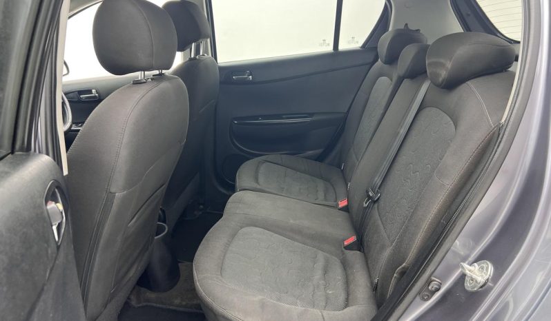 
								Hyundai I20 1.4 Gl full									