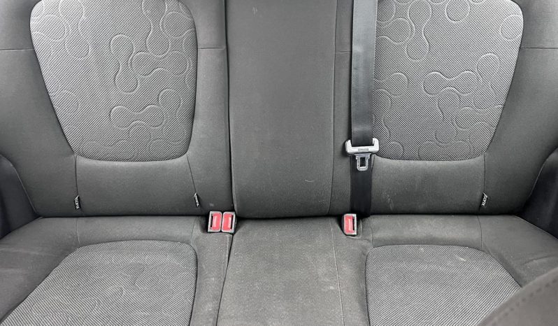 
								Hyundai I20 1.4 Gl full									