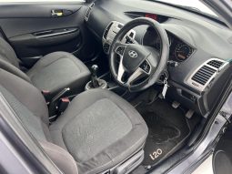 
										Hyundai I20 1.4 Gl full									