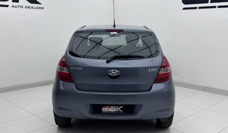 
								Hyundai I20 1.4 Gl full									