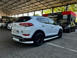 
										Hyundai Tucson 1.6 Tgi Elite Dct Sport full									