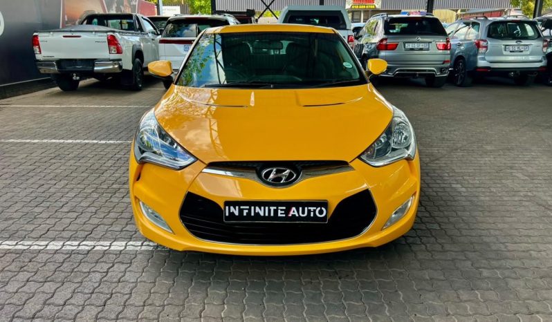 
								Hyundai Veloster 1.6 Gdi Executive full									