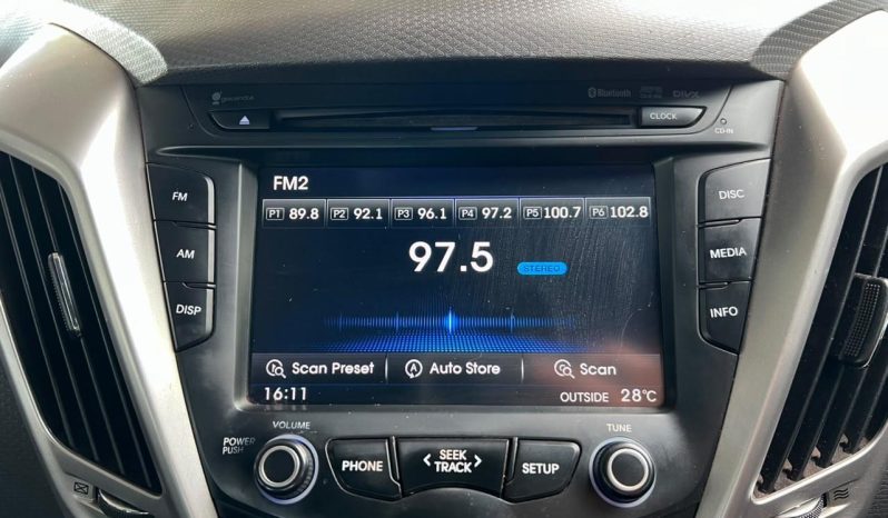
								Hyundai Veloster 1.6 Gdi Executive full									