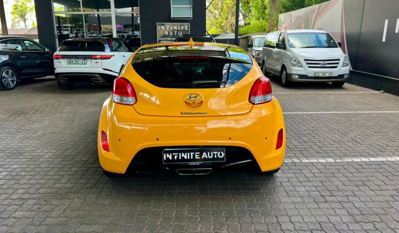 
								Hyundai Veloster 1.6 Gdi Executive full									