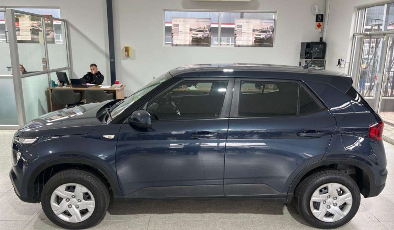 
								Hyundai VENUE VENUE 1.0 TGDI MOTION full									