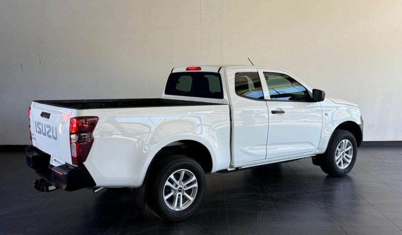 
								Isuzu D-Max 1.9 Ddi E Cab Hr L full									