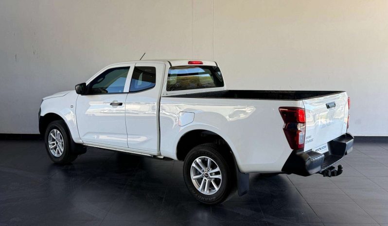 
								Isuzu D-Max 1.9 Ddi E Cab Hr L full									