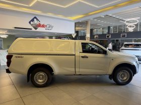 Isuzu D-Max 1.9 Ddi S Cab 4X4 Hr L At Rhd
