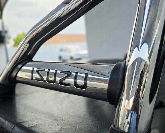 
								Isuzu D-Max 250 Ho D/cab Le full									