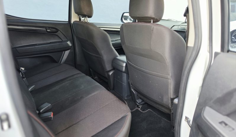
								Isuzu D-Max 250 Ho D/cab Le full									