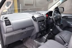 
										Isuzu D-Max 250C Fleetside S Cab full									