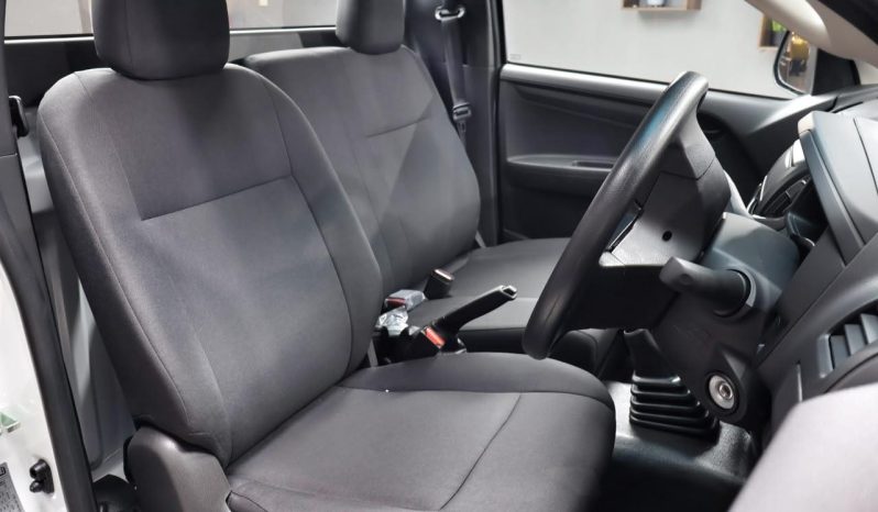 
								Isuzu D-Max 250C Fleetside S Cab full									