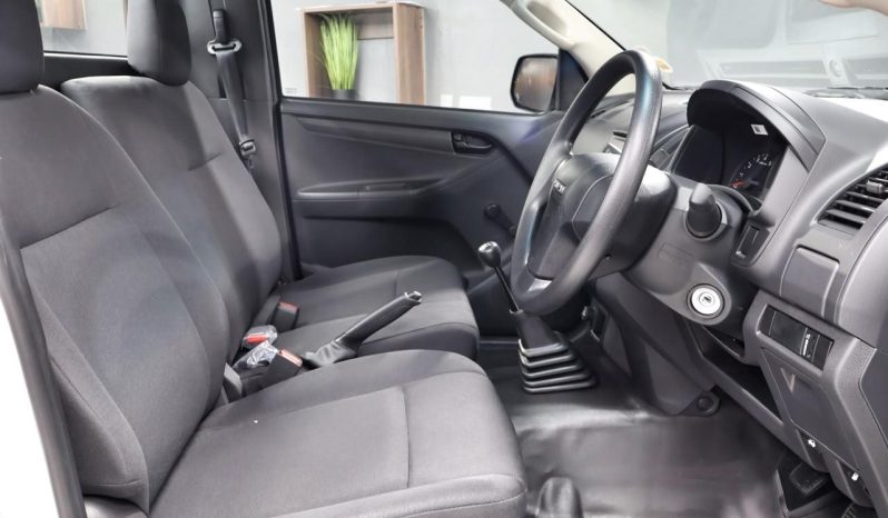 
								Isuzu D-Max 250C Fleetside S Cab full									