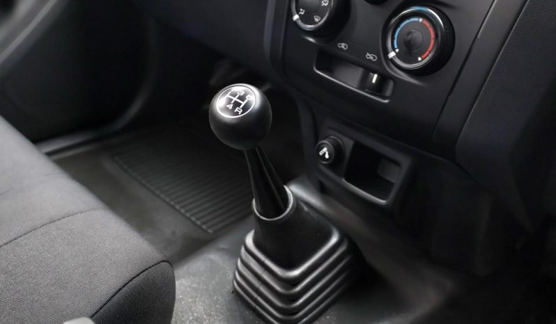 
								Isuzu D-Max 250C Fleetside S Cab full									