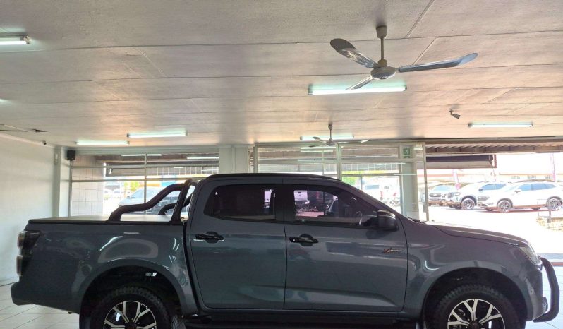 
								ISUZU D-MAX D-MAX 1.9 Ddi HR X-RIDER A/T D/C P/U full									