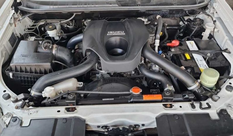 
								Isuzu Kb 250 D-Teq Hi-Rider 4X4 full									