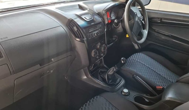 
								Isuzu Kb 250 D-Teq Hi-Rider 4X4 full									