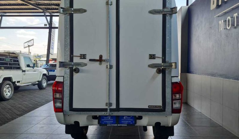 
								Isuzu Kb 250 D-Teq Hi-Rider 4X4 full									