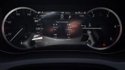 
										Jaguar E-Pace D200 AWD R-Dynamic Black full									