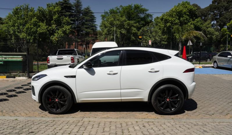 
								Jaguar E-Pace D200 AWD R-Dynamic Black full									